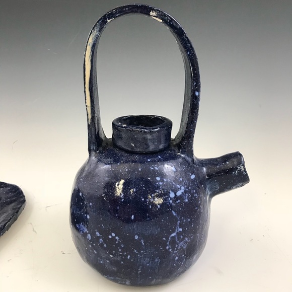 Ceramic teapot - Picture 1 of 2